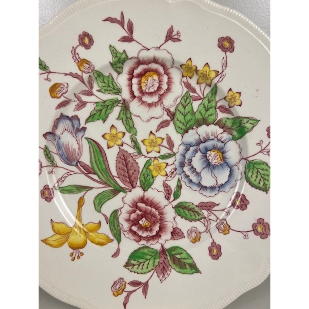 Johnson Brothers English Bouquet Dinner Plate Floral Scalloped Rim 10 In England - Picture 2 of 7